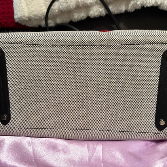 Kate Spade New York Ella Apple Tote - Picture 4 of 6